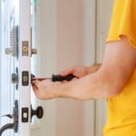 Why You Need An Expert Locksmith That Never Disappoints You Or Traverses Your Mind